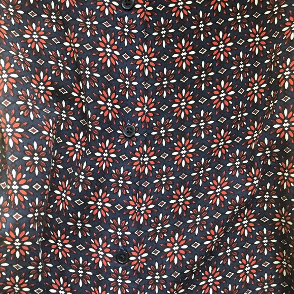 Banana Republic Top Blouse - Picture 4 of 4